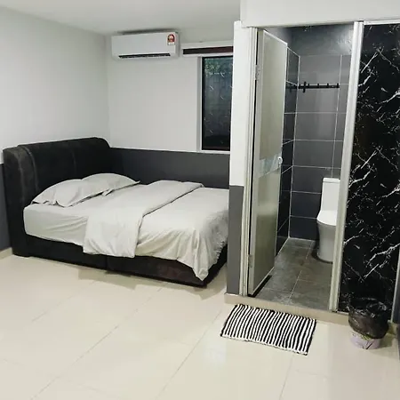 Want Find 15 Guesthouse Johor Bahru Exterior photo